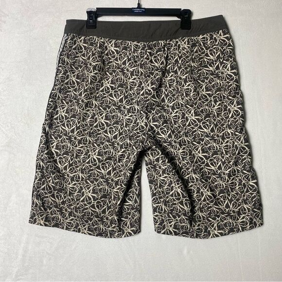 Penguin by Munsingwear Penguin Print Board Shorts Size 36 - Picture 2 of 13